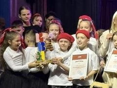 Что такое КВН? Это не просто клуб весёлых и находчивых, это — клуб энергичных неравнодушных единомыш