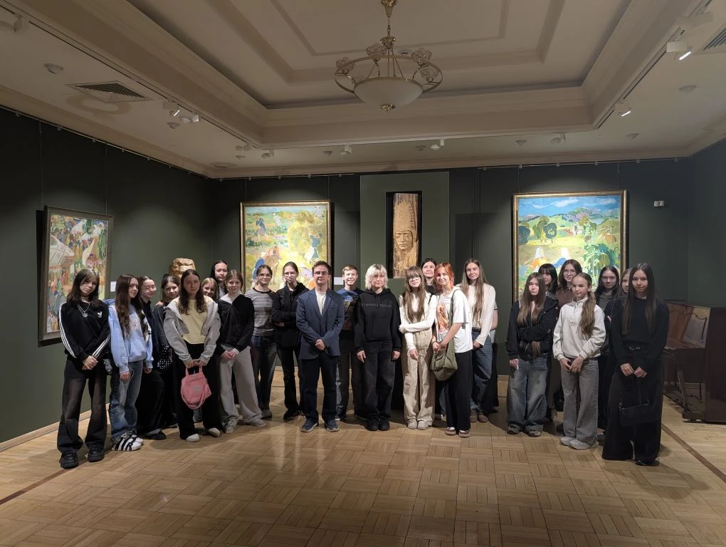 Знакомство с искусством: 3Б и 3Г в «Хазинэ» 🎨