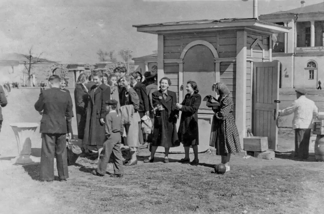 Привокзальная площадь в Пушкине, 1953 г.

Новости Пушкинского