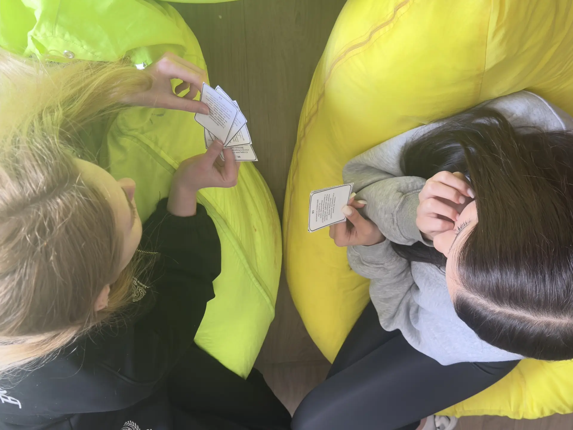 Осторожно, мошенники! 🚨 В молодежном пространстве прошла игра-квиз «Мошеничество»

В современном ци
