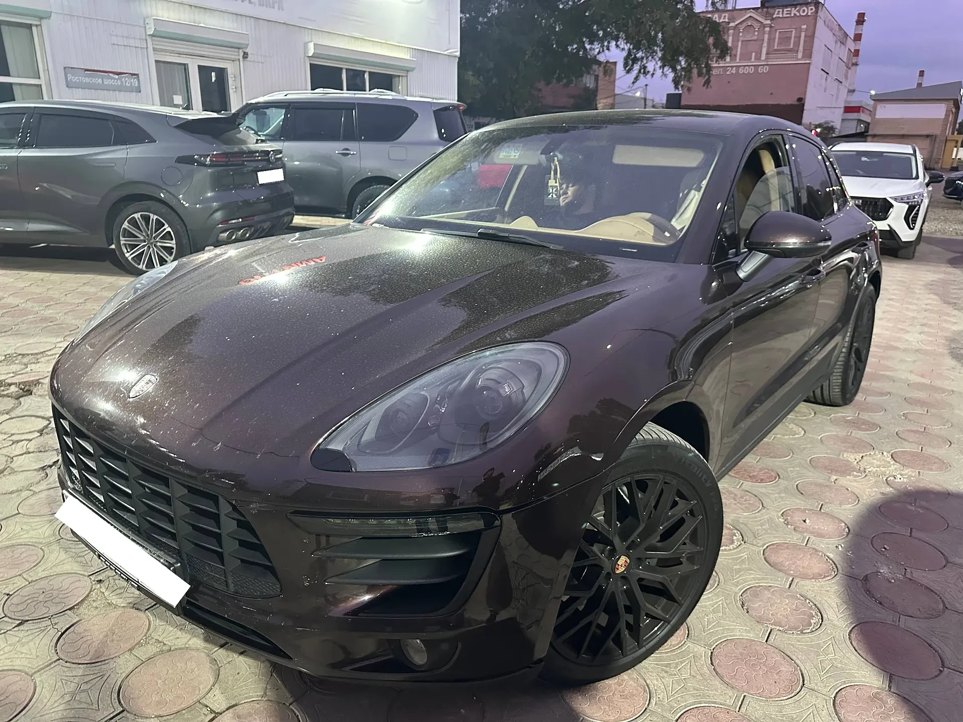 Porsche Macan, 2014