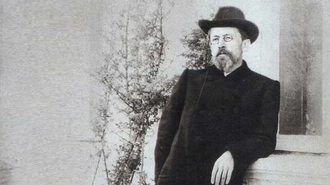 1904 год, в этот день Антон Павлович Чехов, взглянув на жену, тихо сказал: