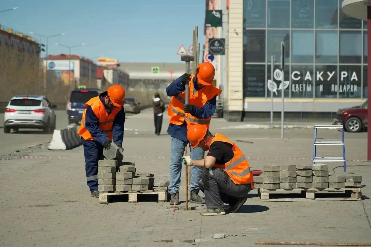 В Норильске начнут благоустраивать Театральную площадь 🔨 
 
В этом году стартует первый этап компле