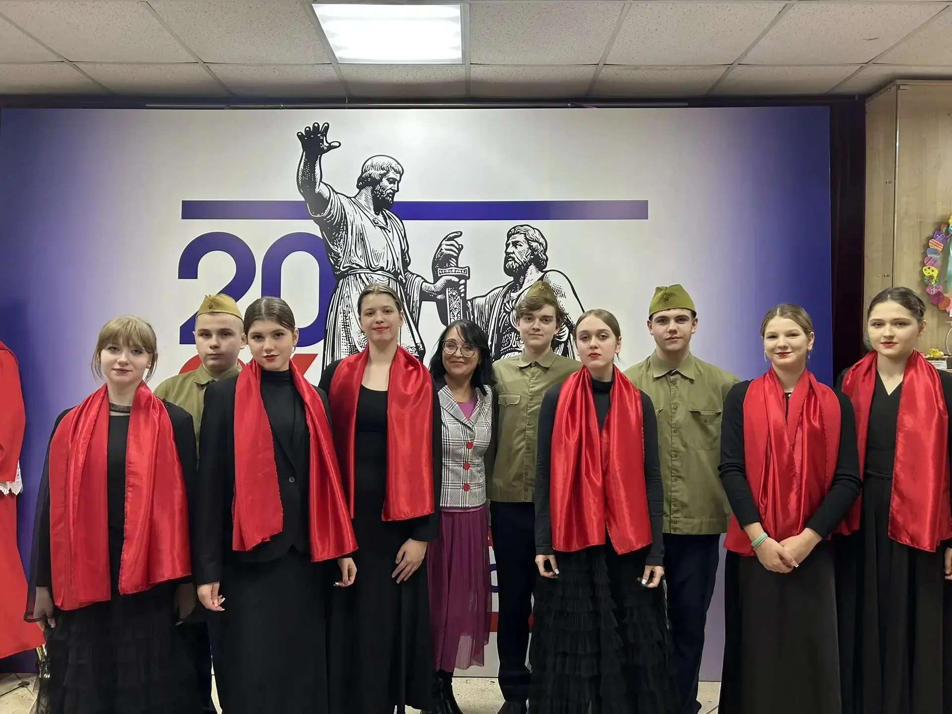 ТЕАТРАЛЬНАЯ СТУДИЯ "АРЛЕКИН" ВНОВЬ ЗАВОЕВАЛА ВЫСШУЮ НАГРАДУ 🏆🧑‍🎓   🌿🧑‍🎓 17 апреля стал по-настоящему