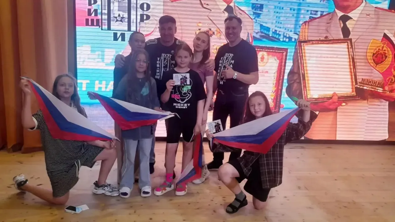 В День памяти и скорби в лагере «Искорка» состоялся патриотический концерт!

Сегодня к нам с творчес