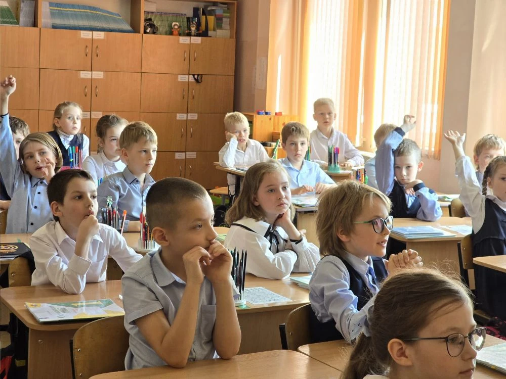 ✨ «Вначале было Слово…»: 1 «Б» отправился в путешествие сквозь века! ✨   🗓️ Совсем скоро, 24 мая, мы