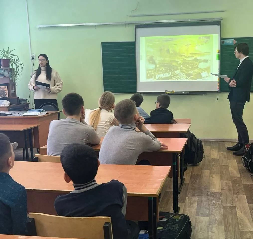 🌐👥️️ГОДОВЩИНА СТАЛИНГРАДСКОЙ БИТВЫ👥️️🌐  2 февраля 2026 года студенты Рязанского государственного уни
