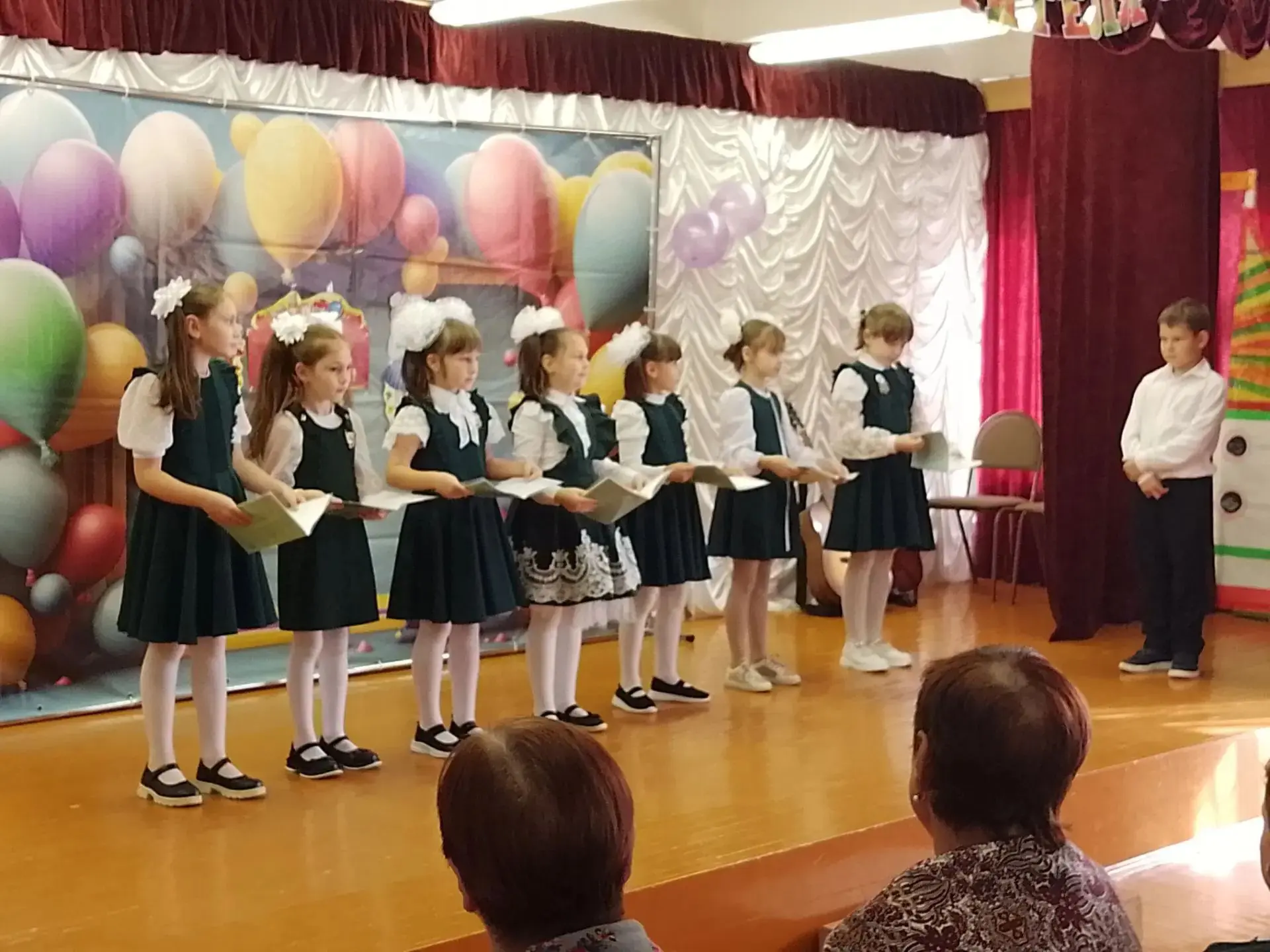 🎉 Концерт в МОУ-СОШ "Содружество" городского округа Клин ко Дню учителя получился по-н...