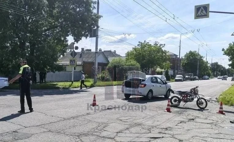 Под Майкопом 14-летний подросток погиб в ДТП, упав с питбайка!

Двое школьников катались на питбайке