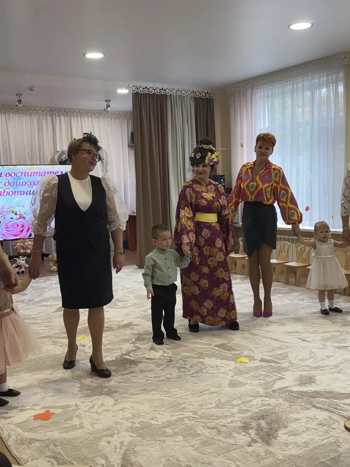 🎉 Маленькие артисты и их наставники: праздник, который согрел сердца! 🎉