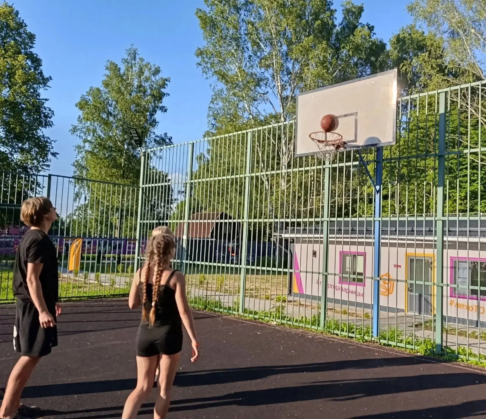 🏀 Спортивный азарт в «Патриоте»: как прошел баскетбольный турнир на смене «Юный поисковик»!

В лаге