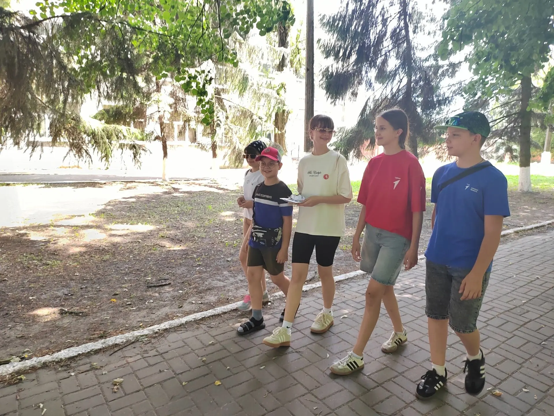 Активисты местного отделения движения Первых организовали прогулку по культурно-значимым местам горо