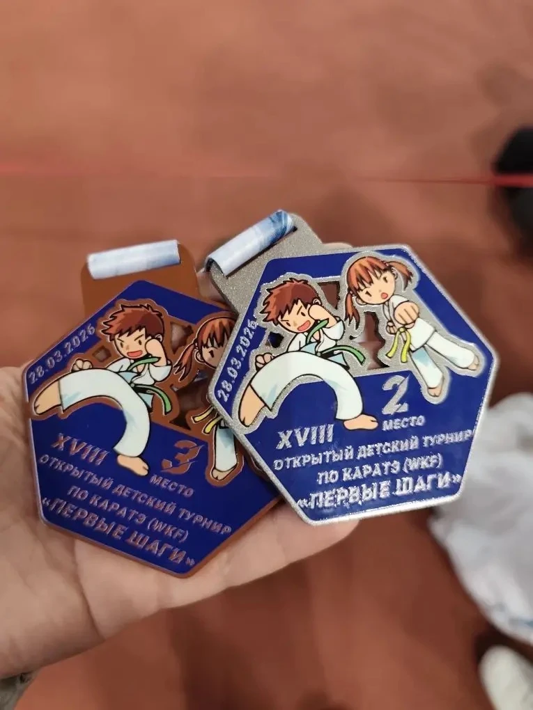 #СОБЫТИЯИНОВОСТИШКОЛЫ27 Гордимся 🥹 Даниил Михеев стал призёром турнира по каратэ! Отличные новости и