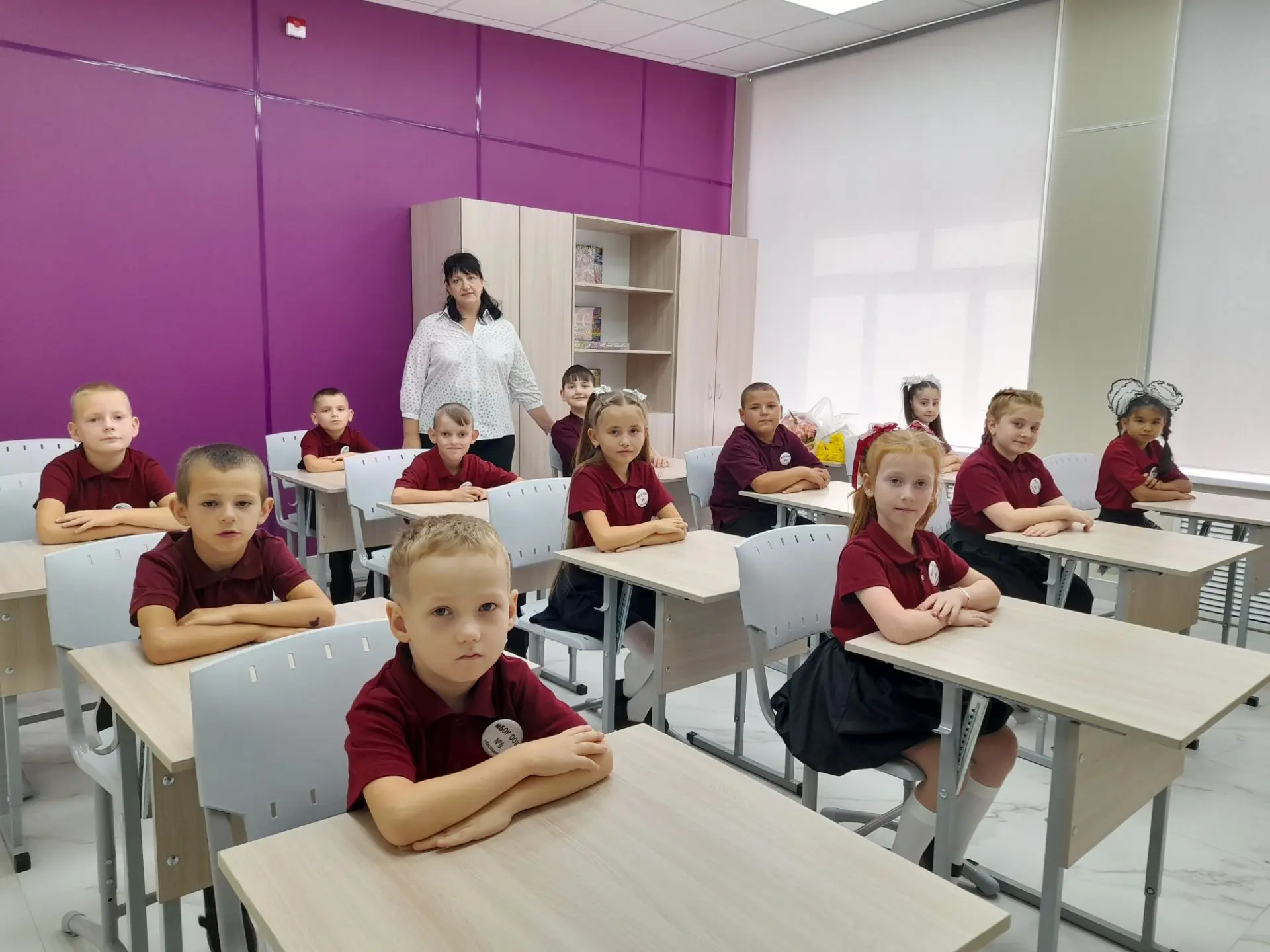Современное и комфортное здание школы открылось после капитального ремонта в посёлке Ка...