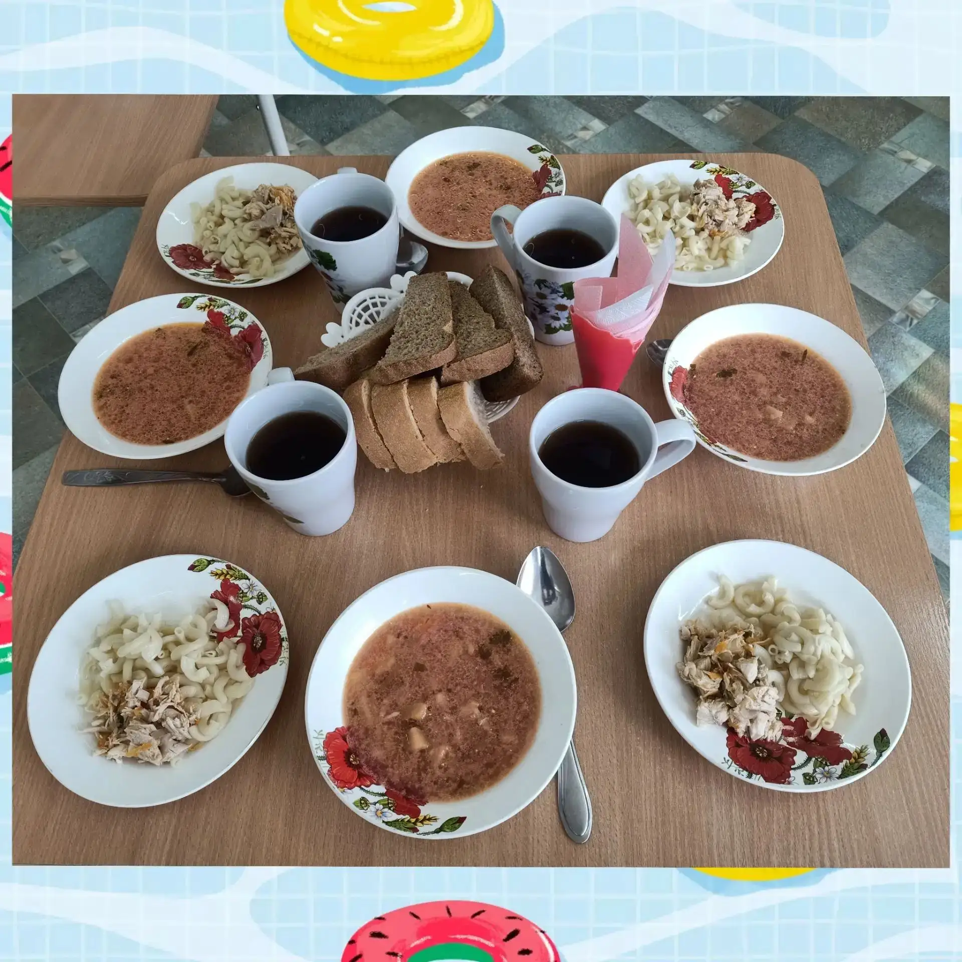 🍲 Сегодня воспитанники старшей группы "Буратино" получили сытный обед, составленный с учётом их акт