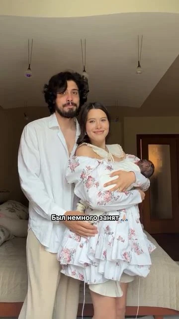 Поздравляем, Аню и Диму с вновь появившиеся новорождённой дочкой! ❤️