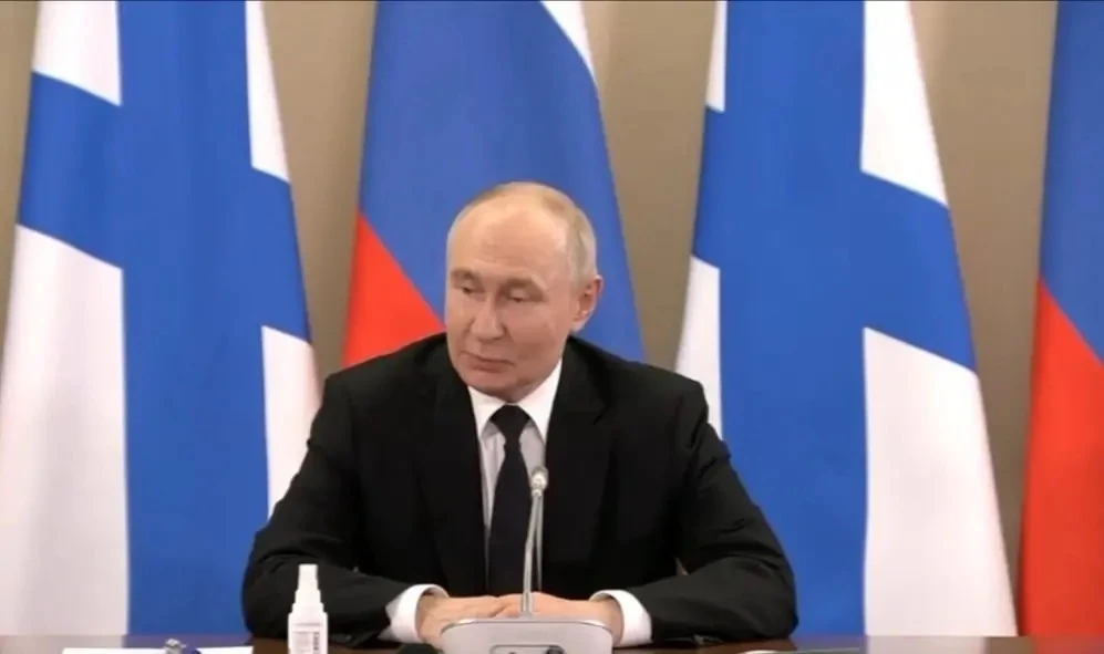 СВО, безусловно, рано или поздно закончится, заявил Путин

Враг будет разбит и победа будет за Росси