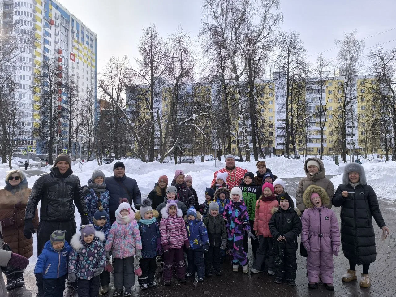 Показываем вам еще один веселый праздник Масленицы, организованный Домоуправляющей компанией Нижегор