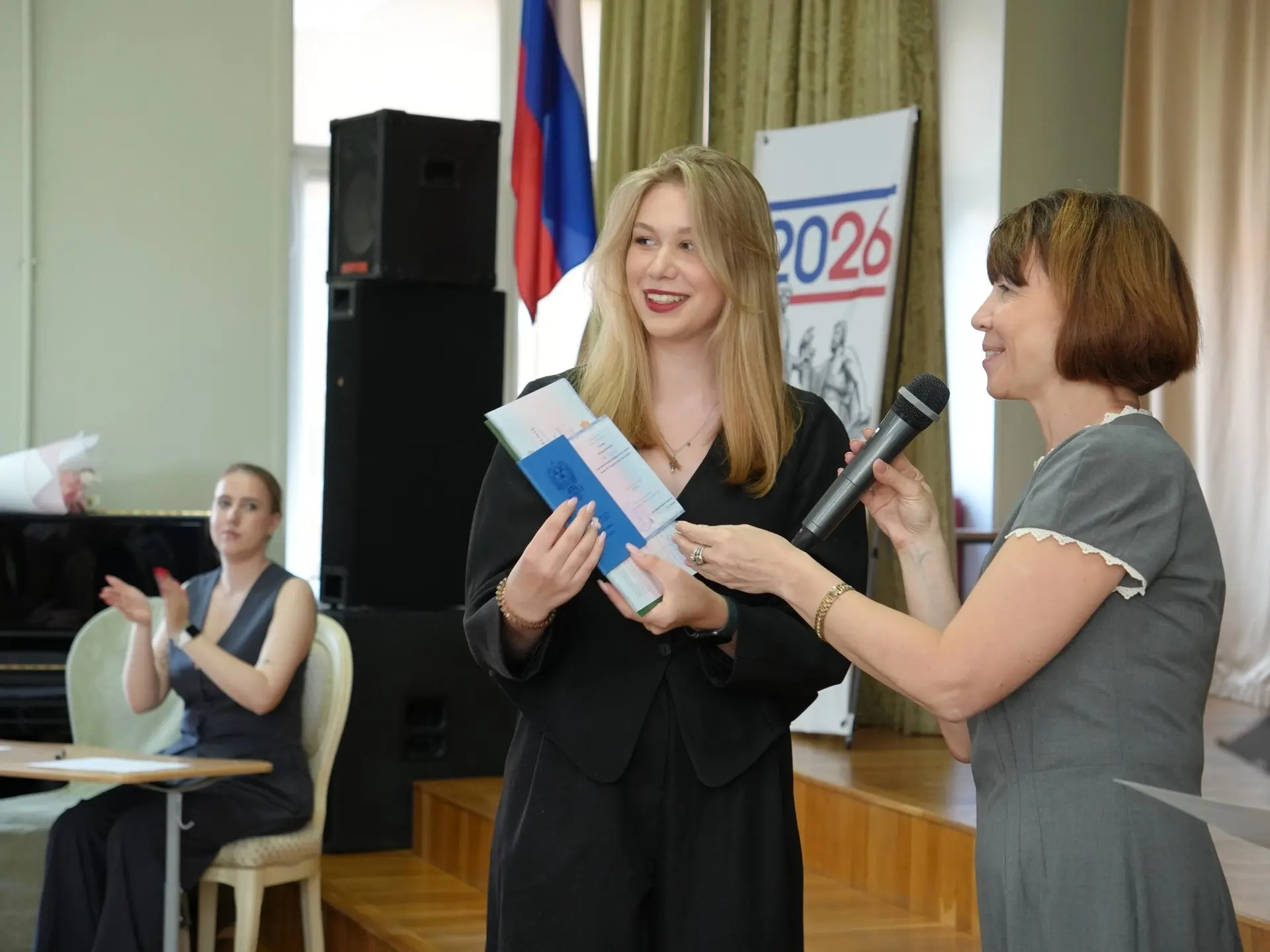 🎉 Торжественный и трогательный день в жизни наших выпускников! 🎉

В 11 классах нашей гимназии сост