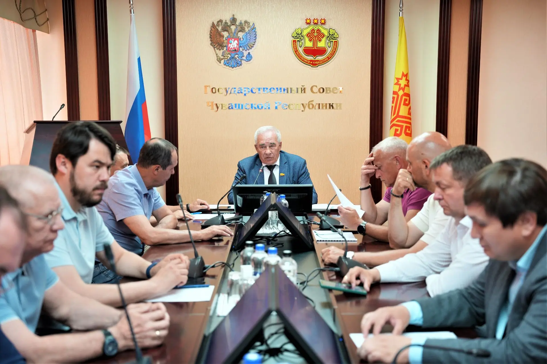 Под председательством Николая Степанова состоялось заседание Комитета Государственного Совета Чувашс