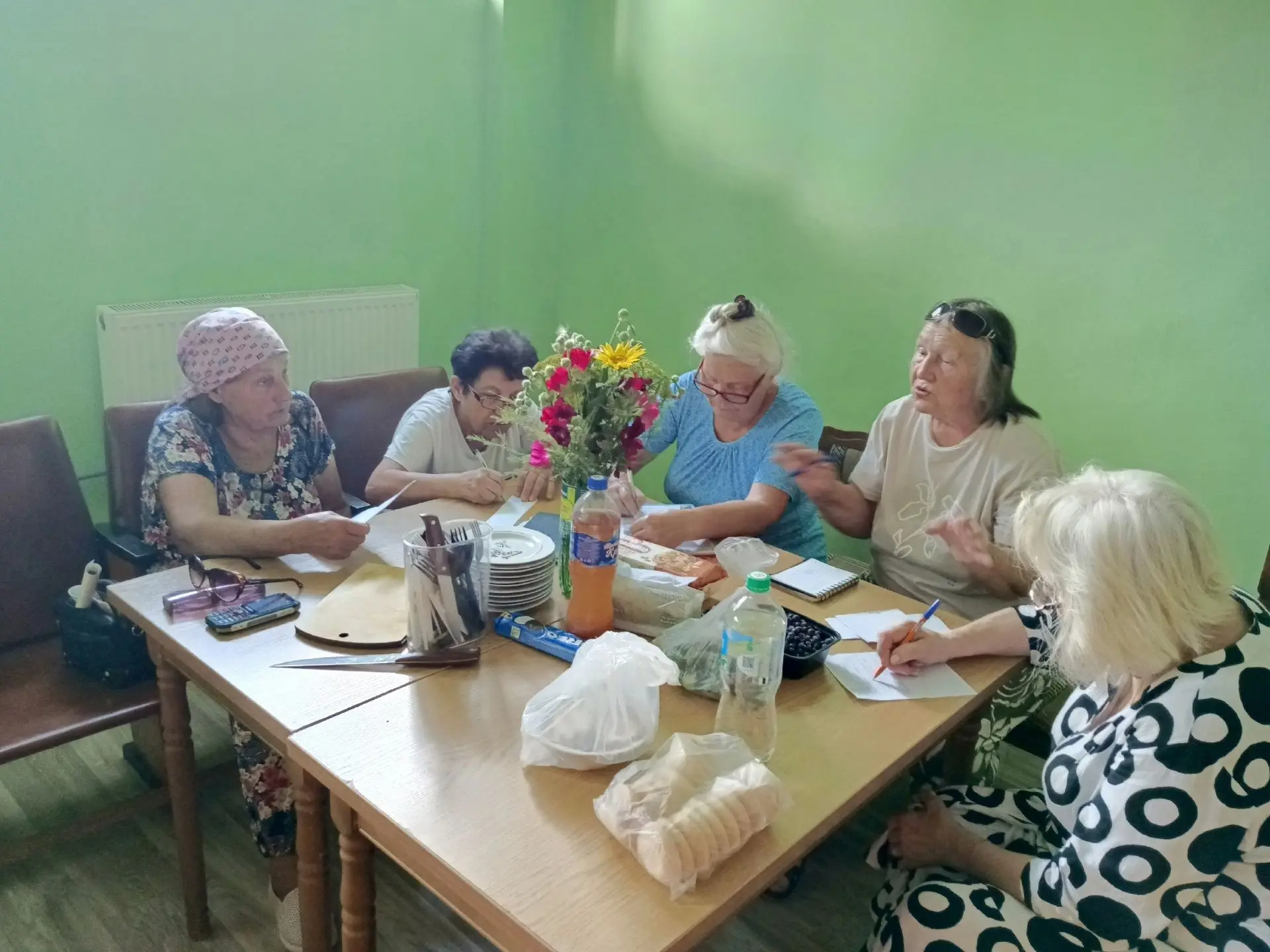 18 июля в Чернопольском клубе прошел круглый стол для пожилых людей «Житейские Премудро...