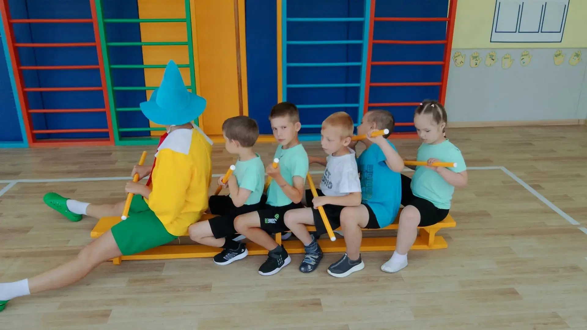 📅 В нашем детском саду прошёл день летних видов спорта

В группе «Паровозик» состоялось тематическо