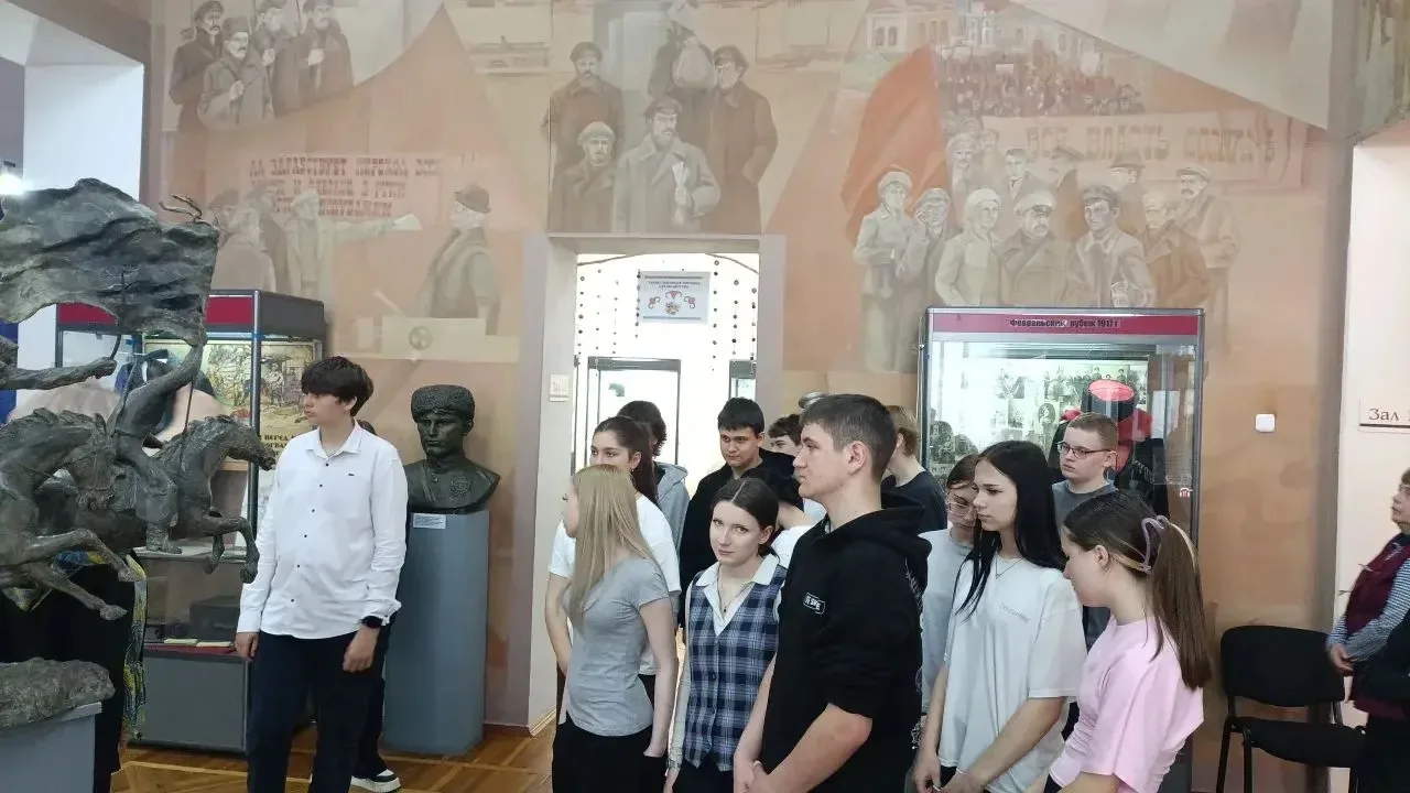 Обучающиеся МБОУ СОШ №17 прикоснулись к истории Донского края в рамках проекта «Пушкинская карта»  В