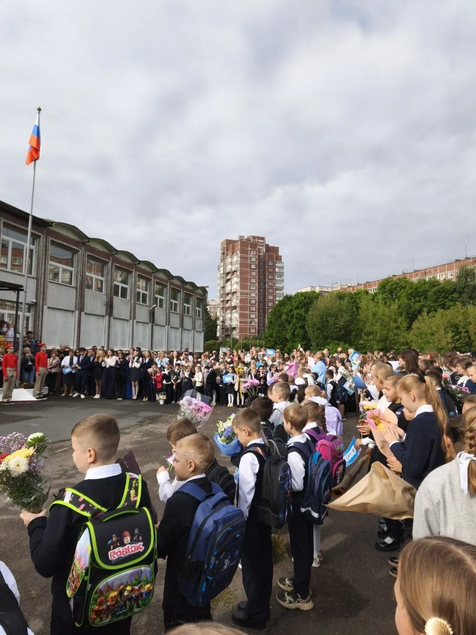 🏫 После продолжительных летних каникул школа №158 вновь распахнула свои двери для учен...
