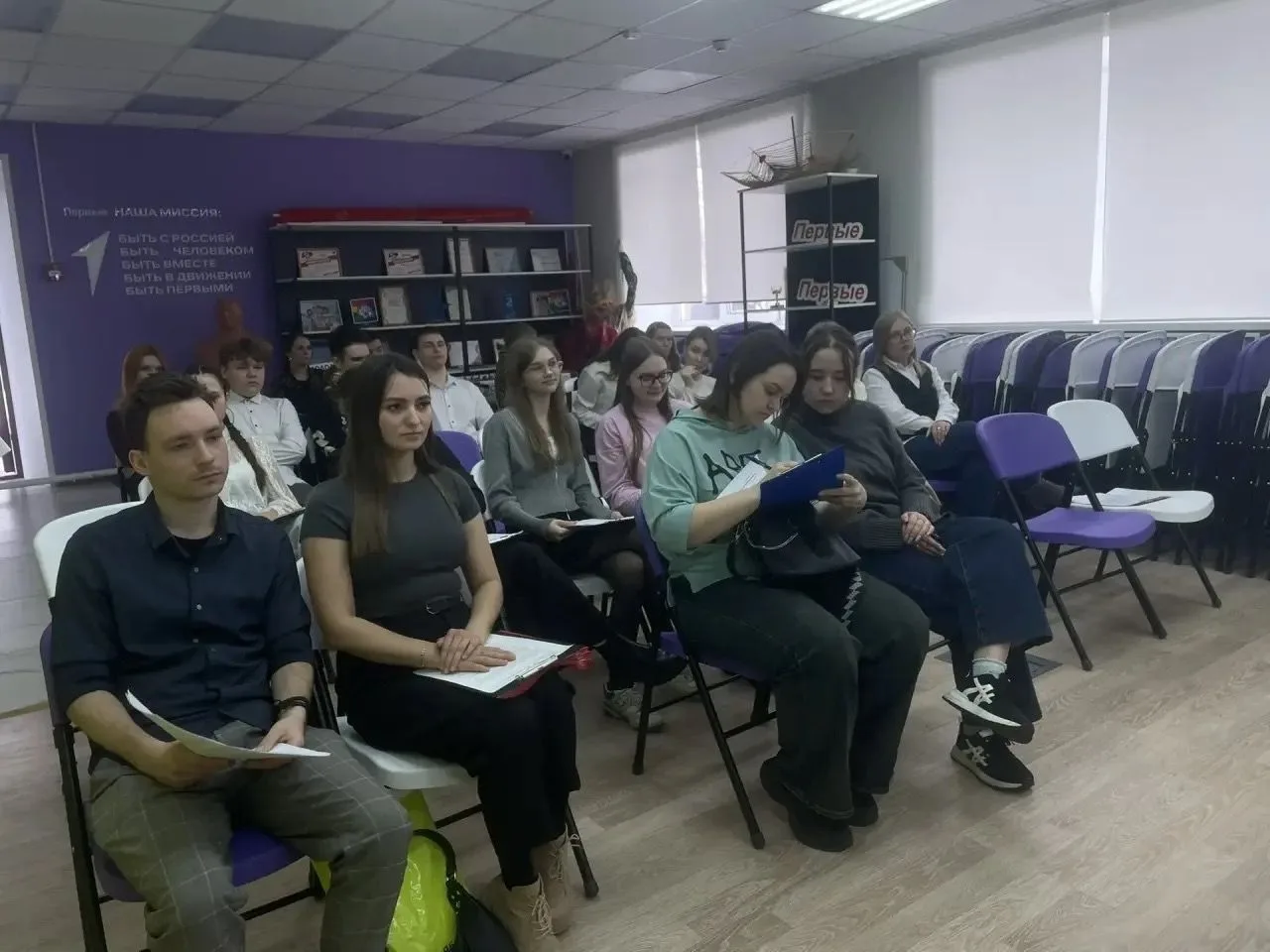 В молодёжном центре прошла защита социальных проектов конкурса «Территория Красноярский край»  В Дзе