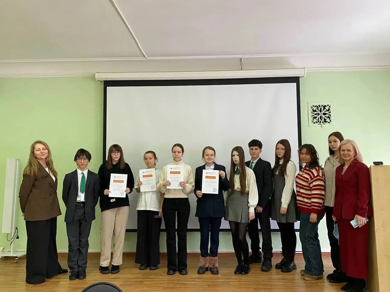 28 февраля учащиеся полилингвального комплекса «Адымнар-Алабуга» продемонстрировали отличные знания 