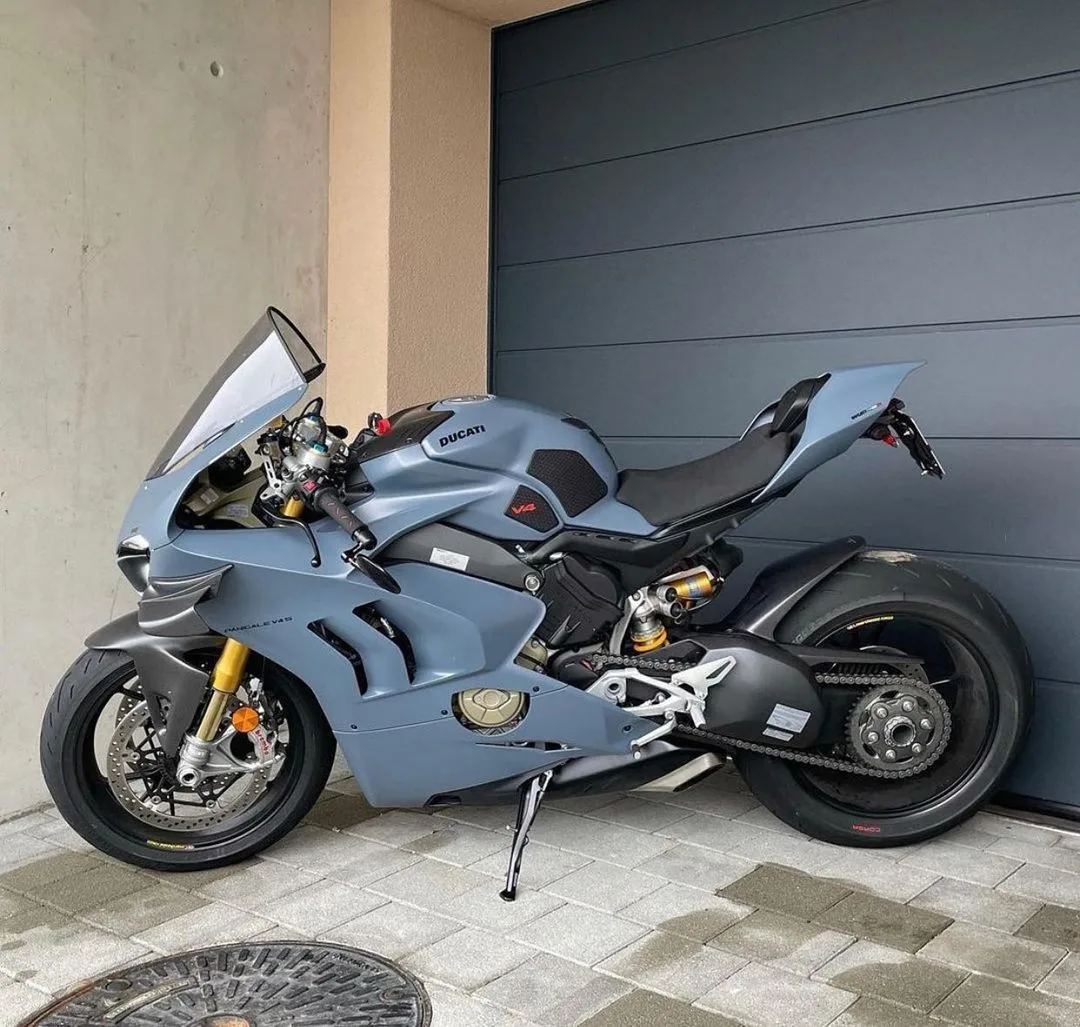 Ducati Panigale V4 S — pure power and precision. ⚡️🏍️ #moto