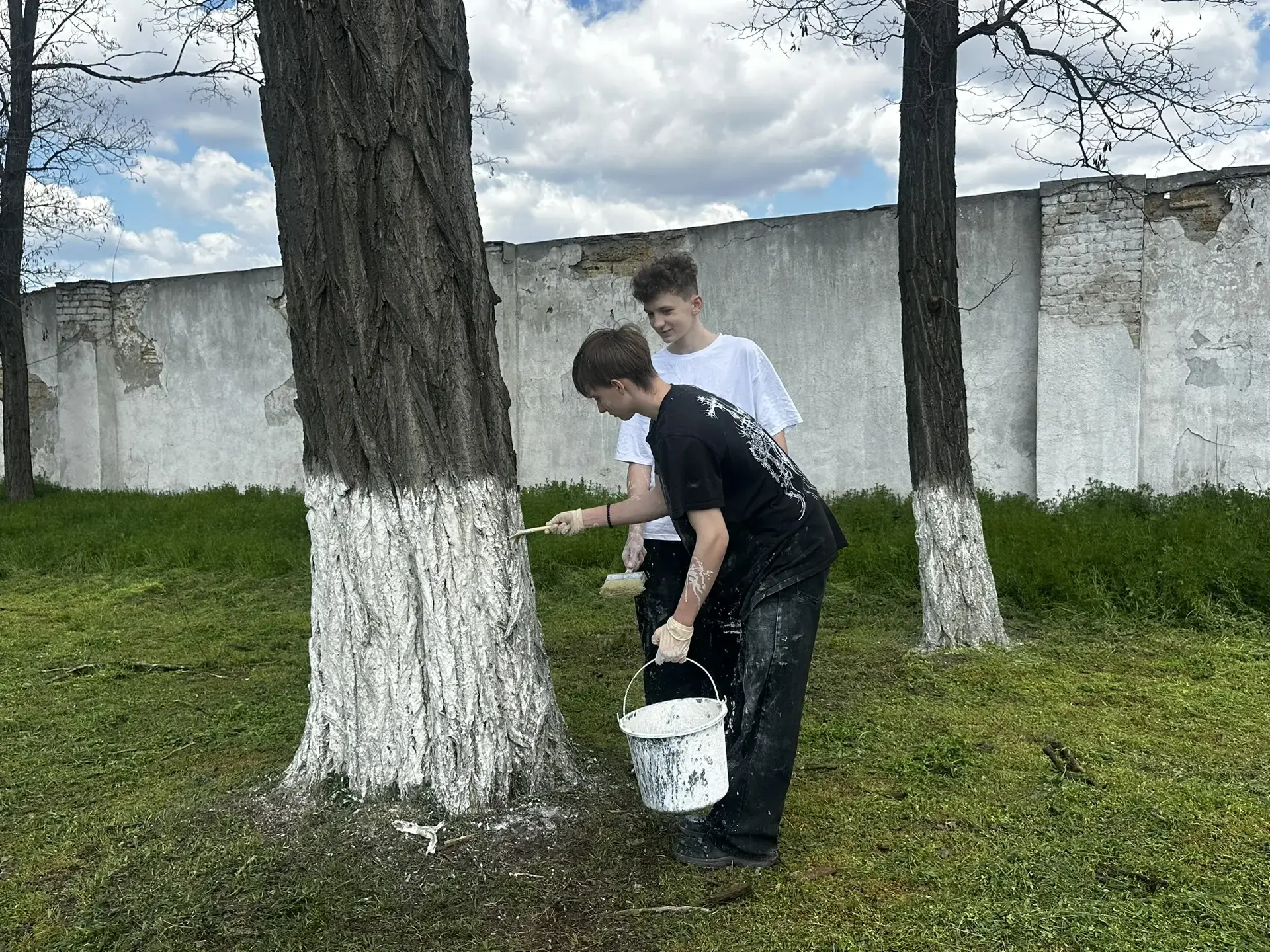 Сегодня, 18 апреля, Общеобластной субботник. Октябрьский район уже в деле!  С утра наводится порядок