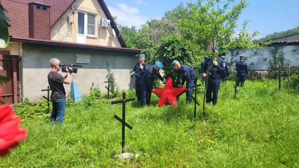⭐️Патриотическое мероприятие на воинском захоронении времен Великой Отечественной войны!  Вчера в с.