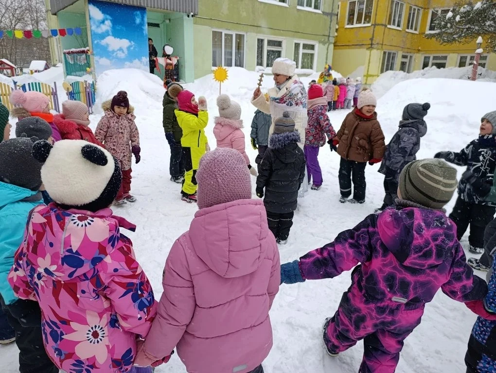 Сегодня в нашем детском саду прошёл один из самых тёплых и радостных праздников — Масле...