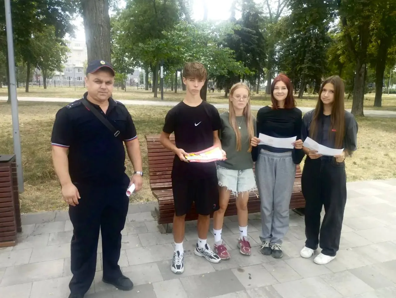 👮‍♂️В Мариуполе сотрудники полиции провели рейды по профилактике подростковой безнадзо...