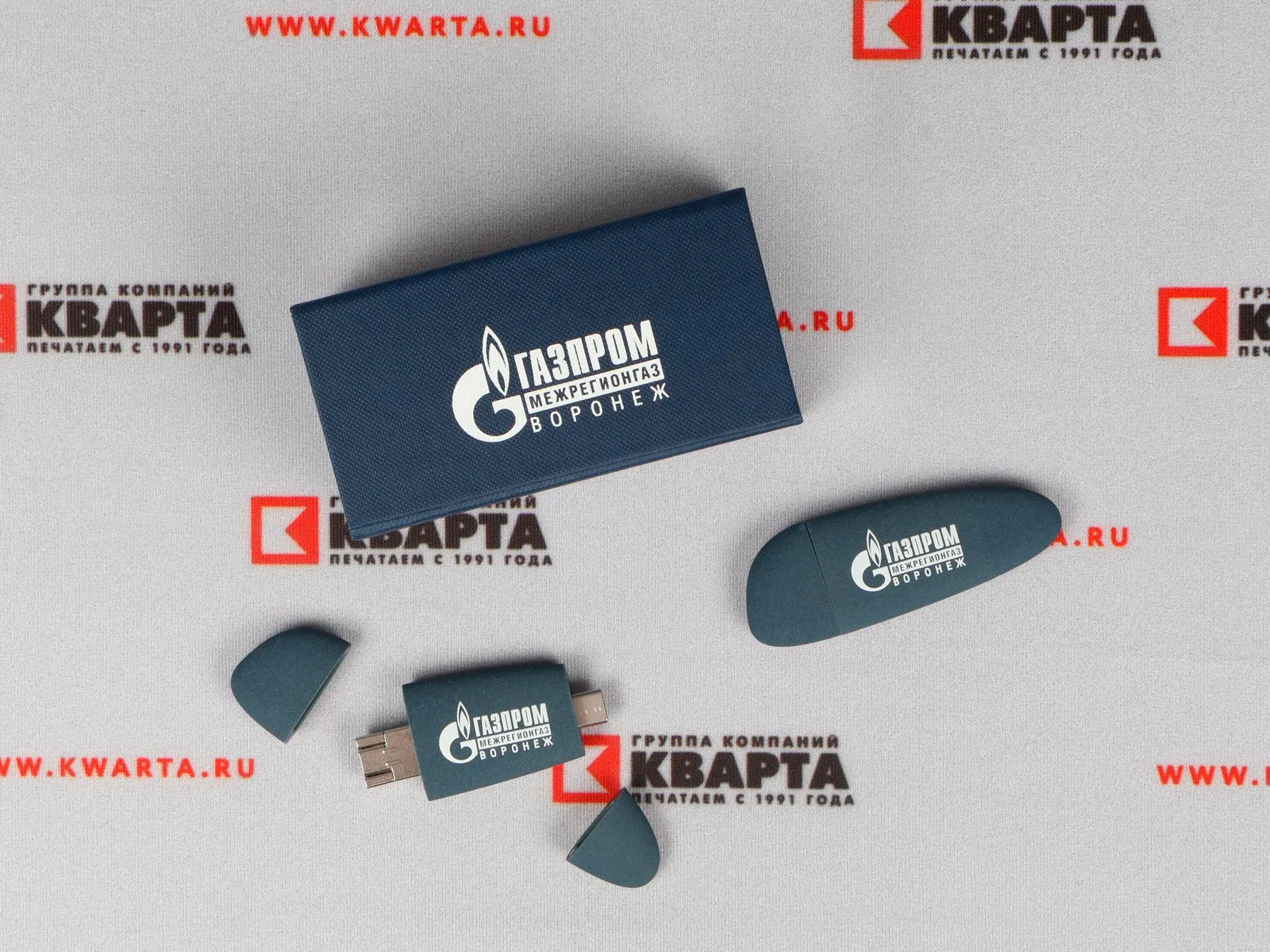 Флешка в форме камня, в подарочном футляре для компании «Газпром Межрегионгаз Воронеж»....