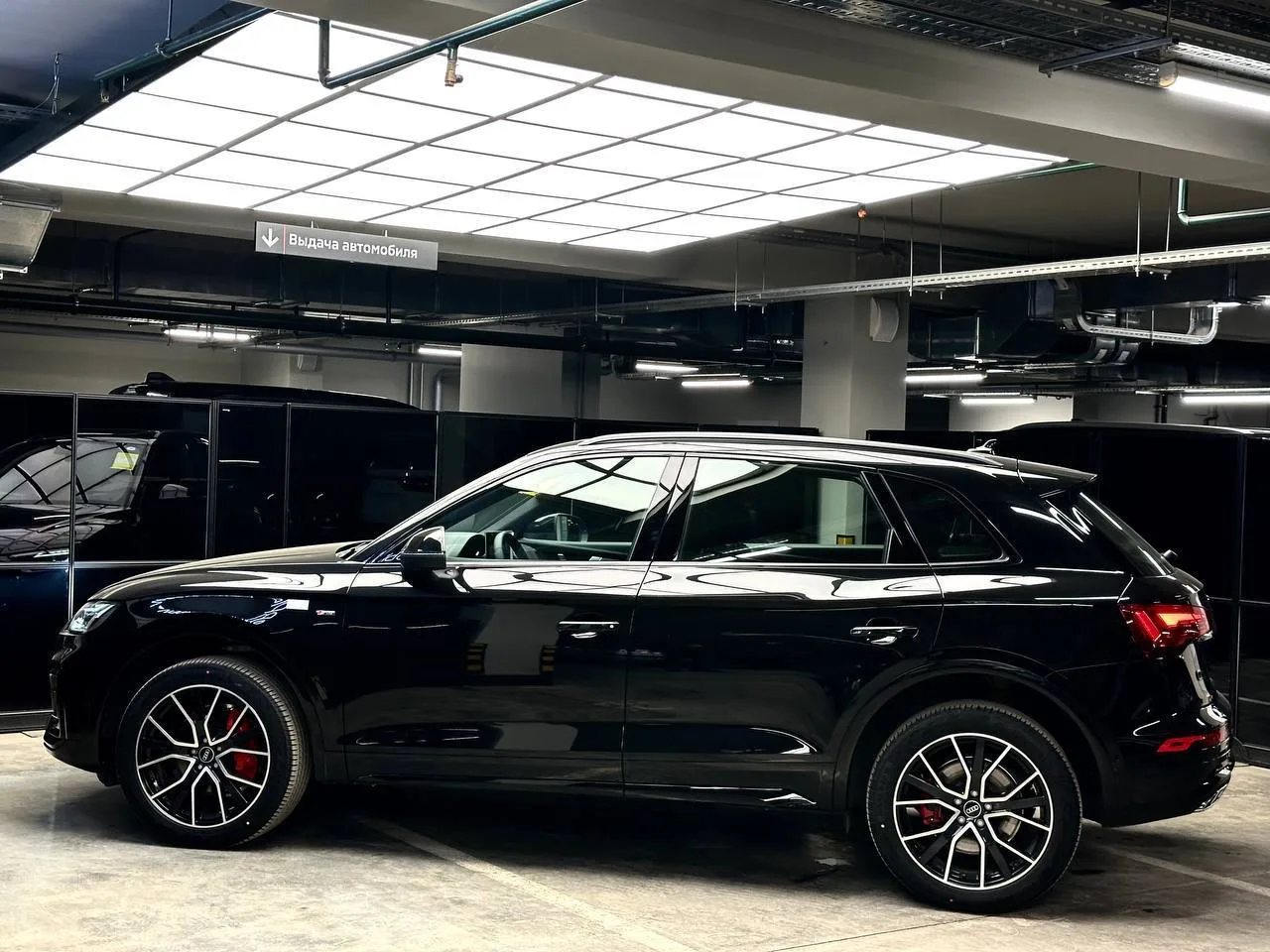 Audi Q5 ll Рестайлинг 45TFSI 🇩🇪 Год выпуска 2025 Комплектация S-Line Бензин 2.0 (245л.с) АТ 4WD   ✅🚙