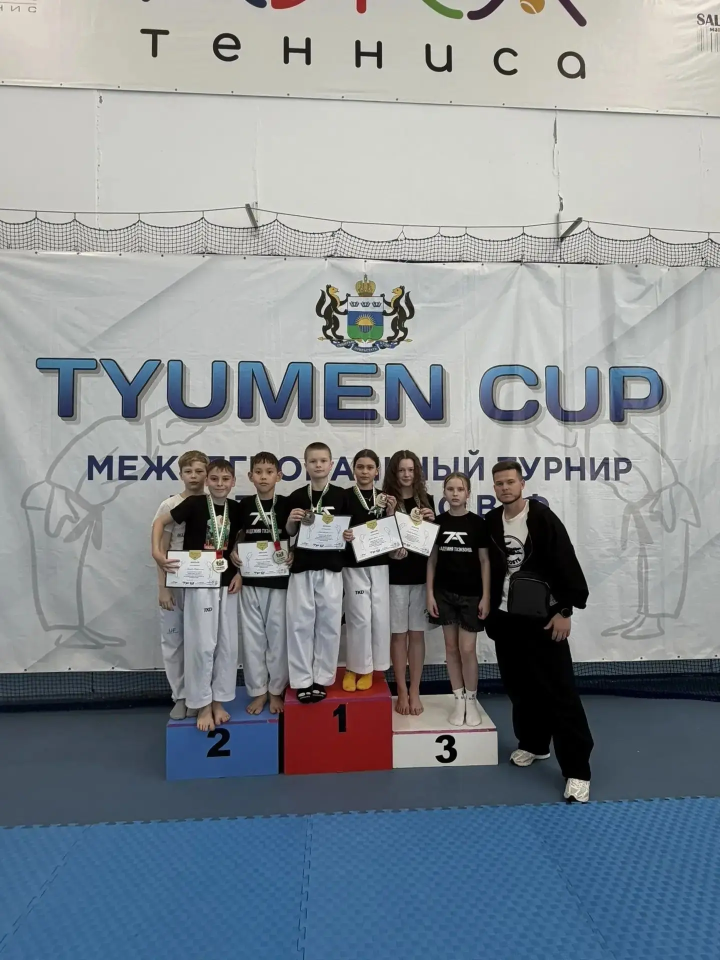 🥋 Белова Дарья — серебряный призёр Кубка Тюмени по тхэквондо! Поздравляем ученицу 4А класса Белову Д