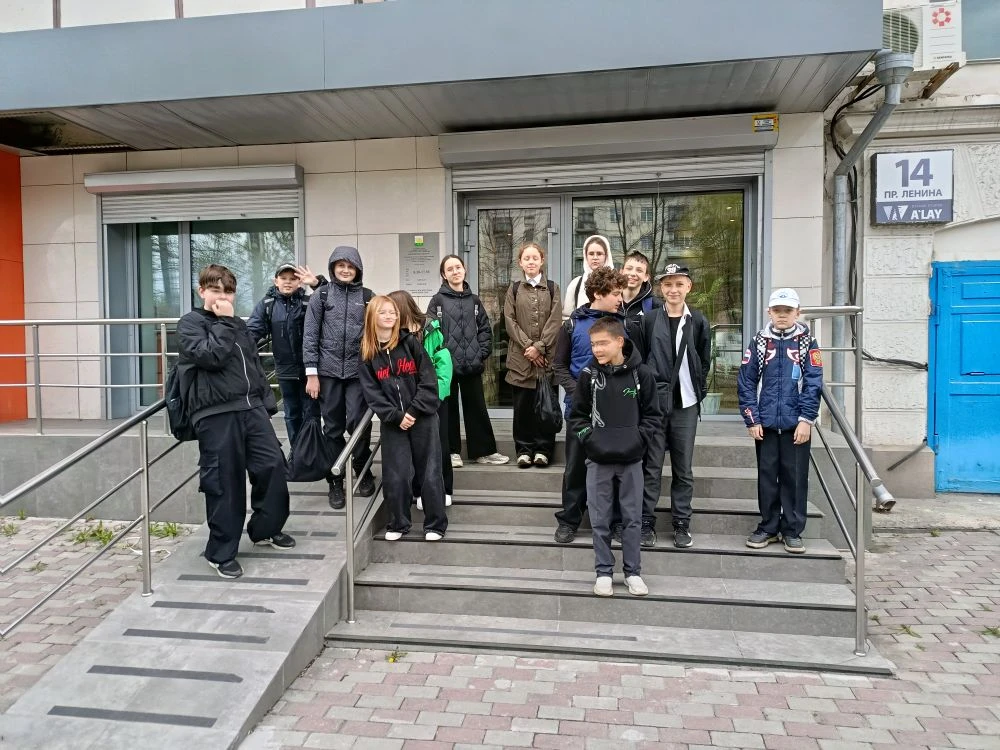 🚌 Сегодня ученики 6в класса стали участниками занятия в Кризисном центре. Тема встречи: «Правила пов