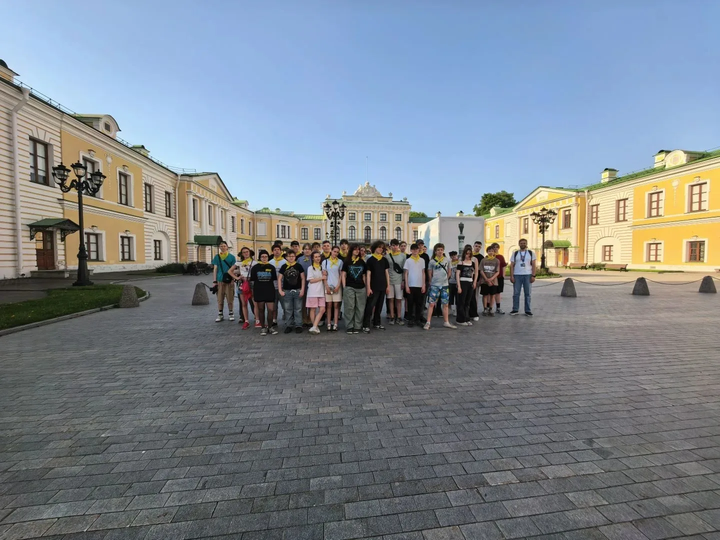 Недавно наша школьная группа старшеклассников ГБОУ СОШ 160 съездила на два незабываемых...