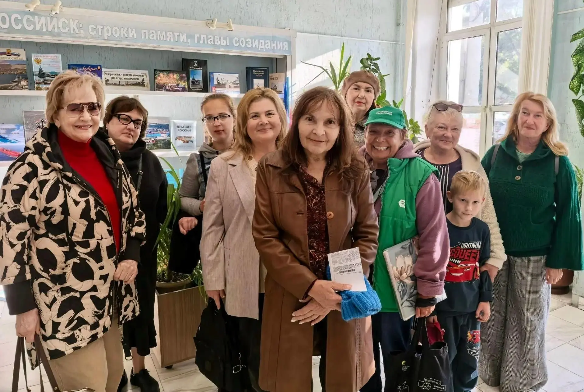Участники фотоклуба «ПАНОРАМА»  собрались 2 октября в Баллионовской библиотеке для того...