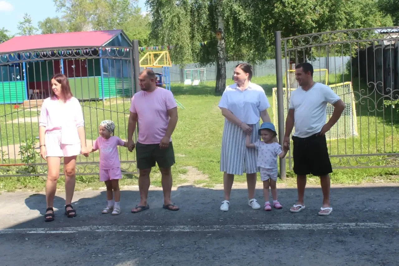 8 июля, в День семьи, любви и верности, в Карасульском детском саду кипела соревновательная энергия!