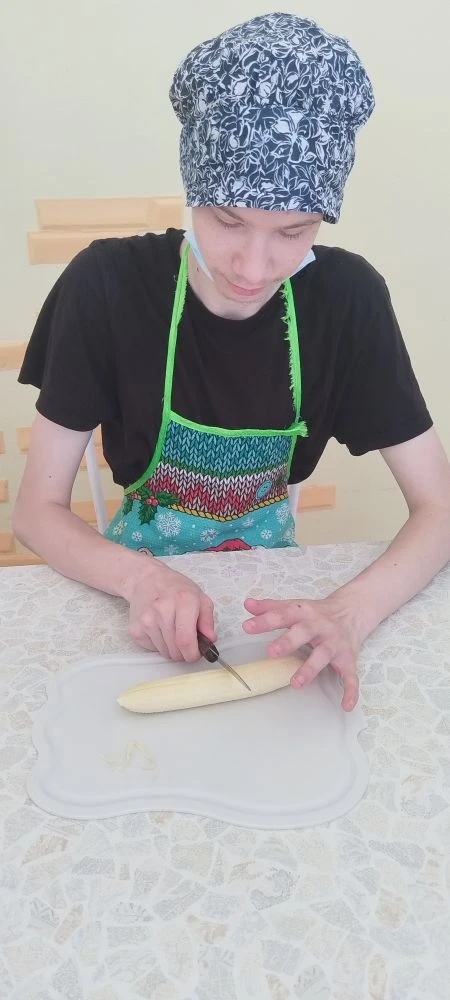 Меня любят мамы, меня любят дети.