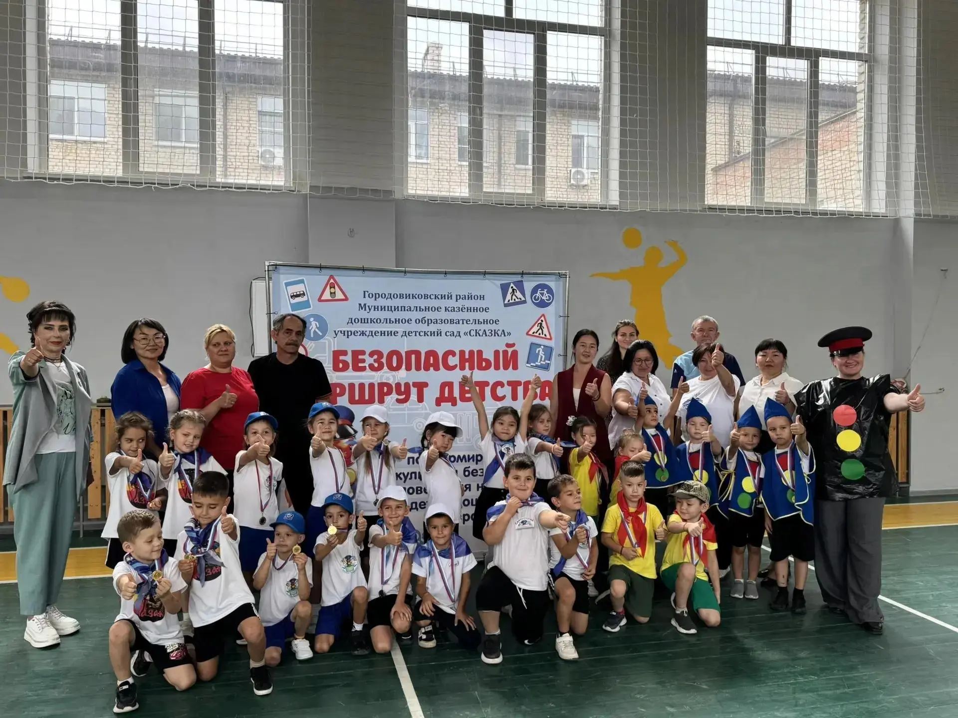 🏁 «Безопасный старт»: юные инспекторы движения Городовиковского района показали свои з...