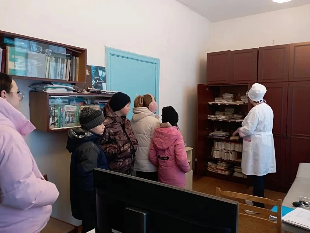 17 декабря - экскурсия в ФАП села Кунчурук для учащихся школы.
🚑В рамках реализации Единой модели п