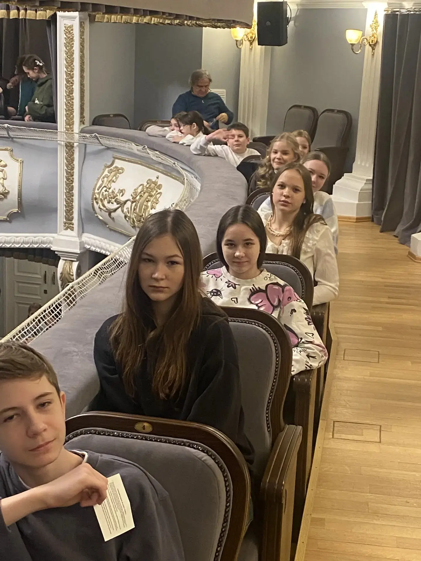 ✨ Волшебство "Маленького принца" в Театре на Соборной! ✨  28 февраля 7Б класс вместе с классным руко