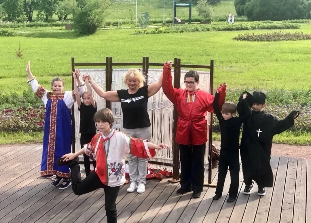 ✨ Каникулы Романа Соловьёва начались ярко! ✨

5 июня Роман Соловьев из 7В класса выступил на праздни