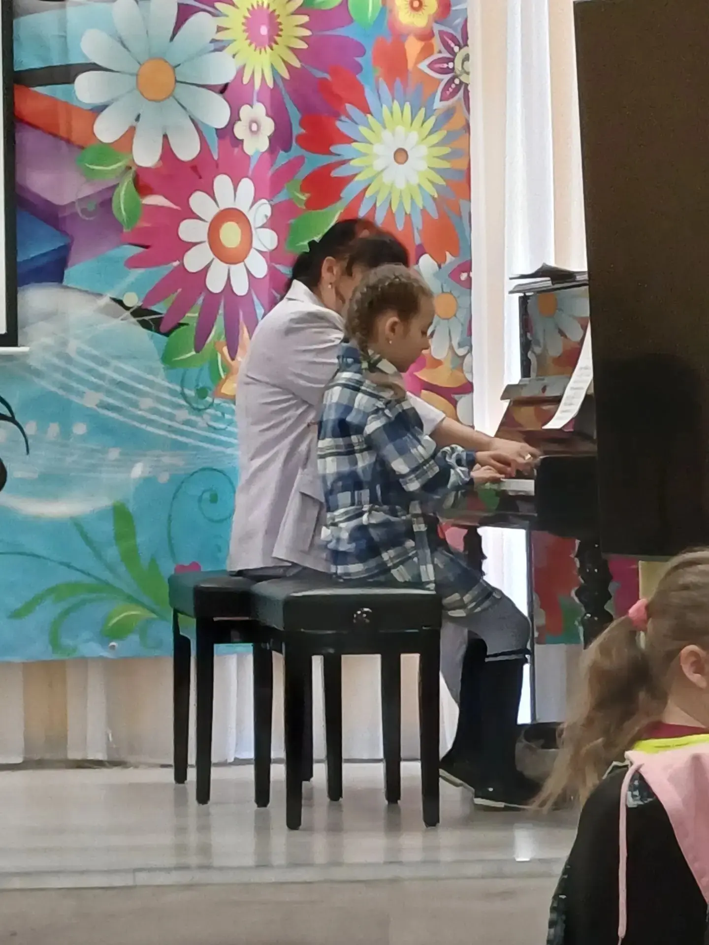 👫Вчера учащиеся и преподаватели нашей школы пригласили к себе в гости воспитанников детского сада 1