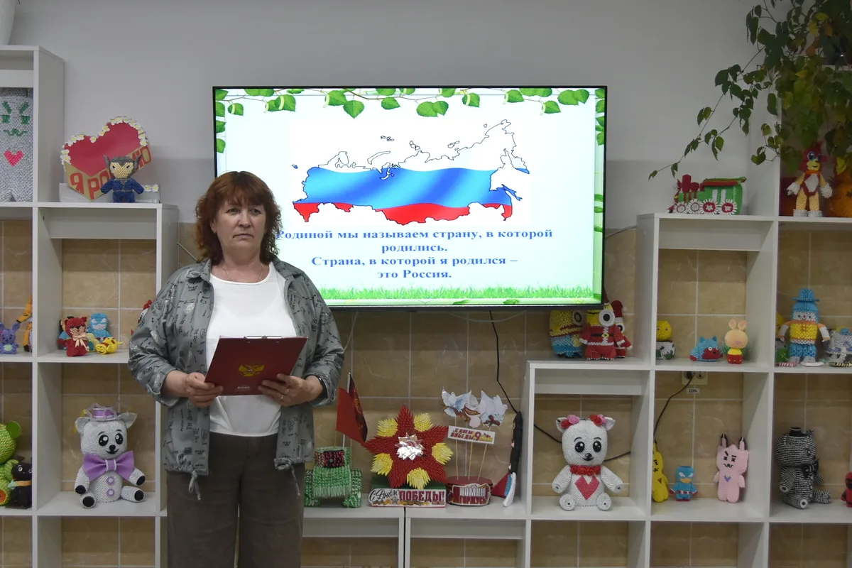 🖼️За что мы любим Россию: яркие краски детских рисунков