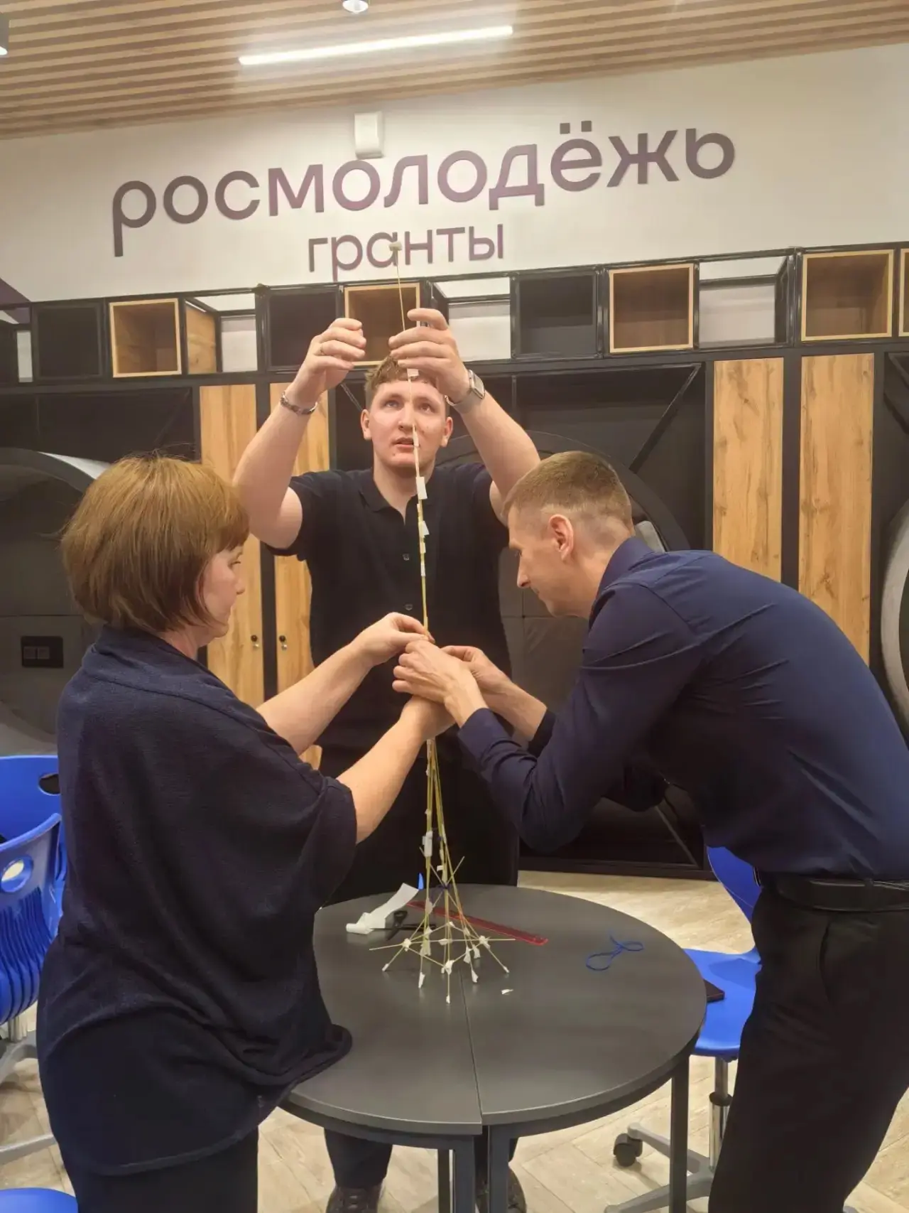 🧩 Отдел клиентоцентричности и организационных улучшений АЦОПП провёл практикум по диза...